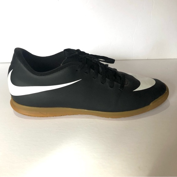 Nike Shoes - Nike Athletic Shoes Size 9.5 with non-marking sole